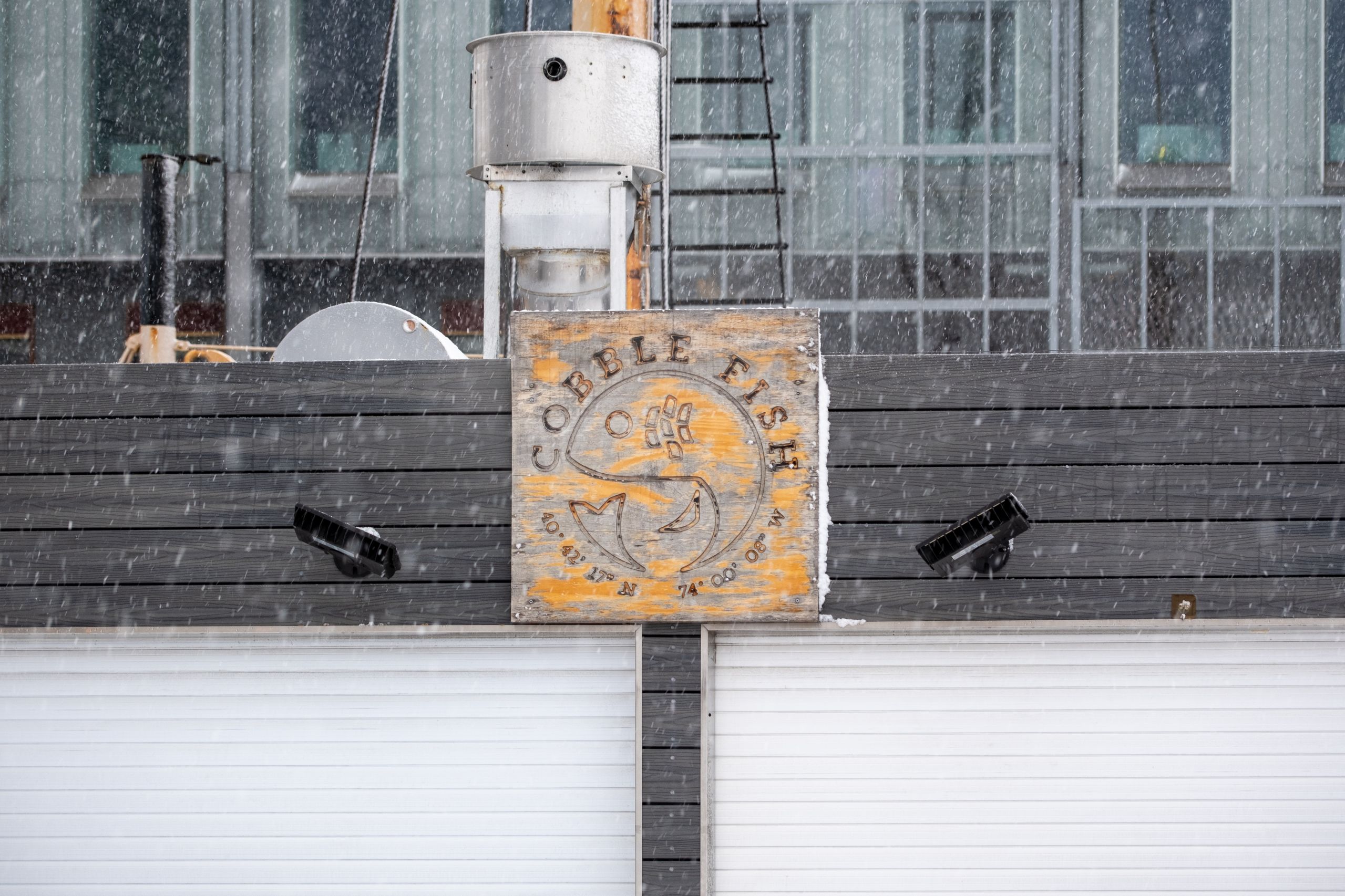 Harbor Light Seafood Kitchen waterfront exterior